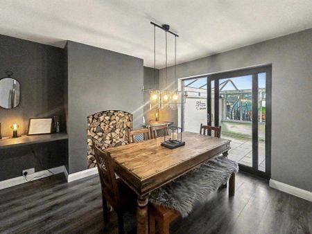 3 bedroom semi-detached house to rent - Photo 4