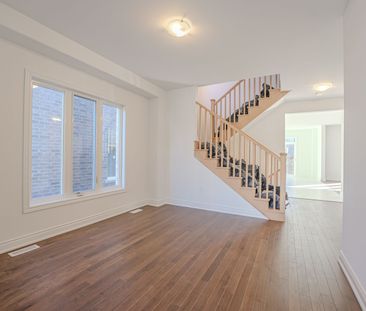 For Lease - 2988 Monarch Drive Unit# Upper, Orillia, Ontario - Photo 5