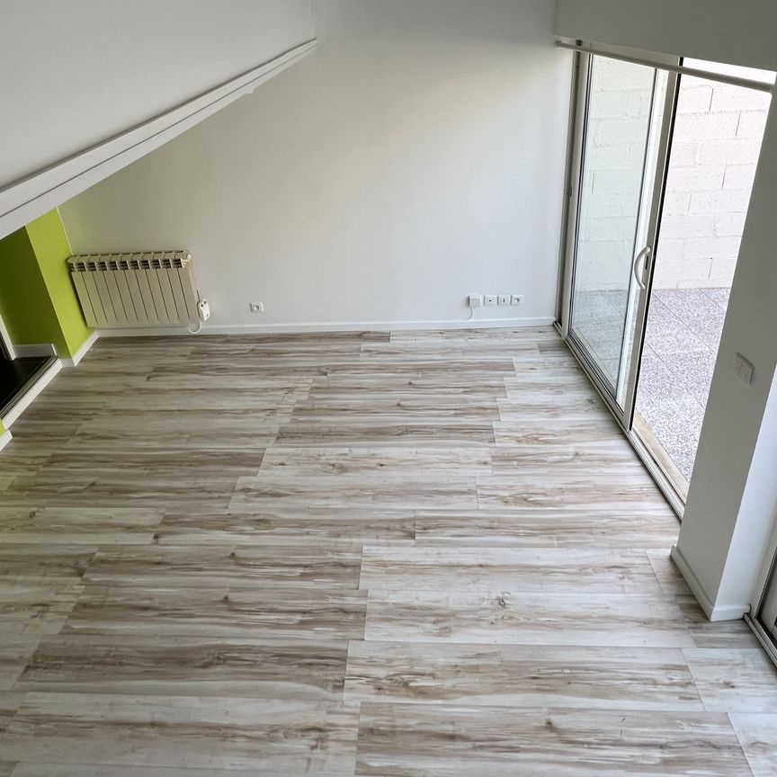 Studio RUE DE CHAMPIGNY - Photo 1