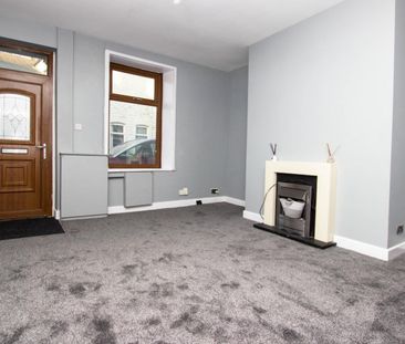 2 bedroom House To Let Total Size: 1098 SQ FT - Photo 2