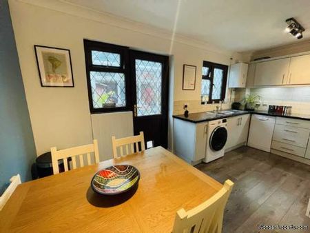 2 bedroom property to rent in Wallingford - Photo 2