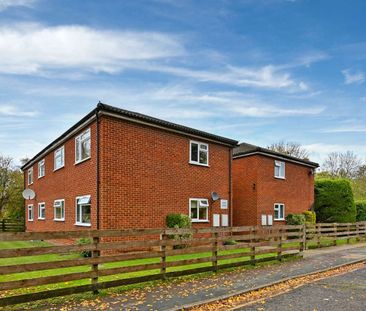 A ground floor flat is located less than a mile from Marlow High St... - Photo 5