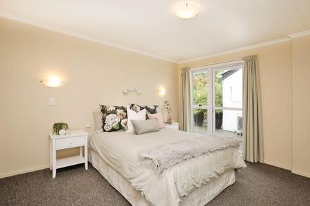Gladstone - Photo 5