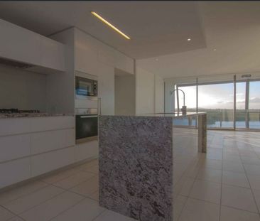 Stunning Apartment - Stunning Views - Photo 2