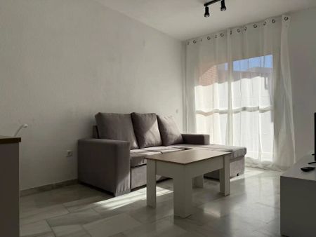 Apartamento de alquiler en Calle Museo, Pardaleras - Photo 2