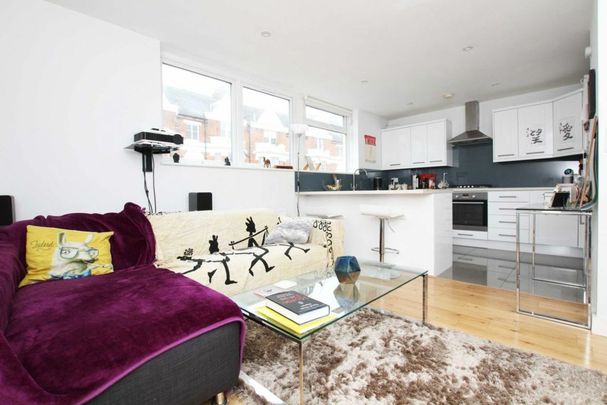 Askew Road - Photo 1
