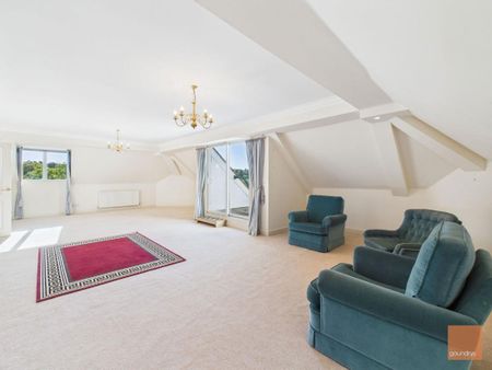 Devington Hall, Truro - Photo 4