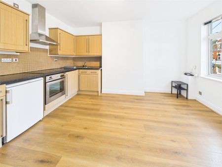 1 bedroom apartment to rent - Photo 5