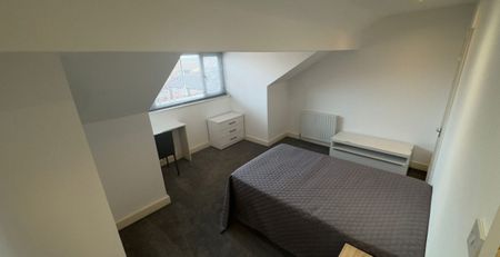 Room 6, Knowle Road, Burley, Leeds, LS4 2PJ - Photo 4