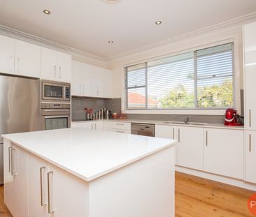 11 Swan Street, Morpeth NSW 2321 - House For Rent | Domain - Photo 3