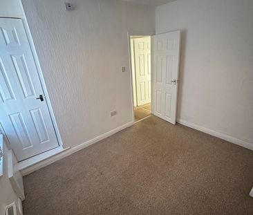 2 Bed Terraced House, Tudor Street, L6 - Photo 3