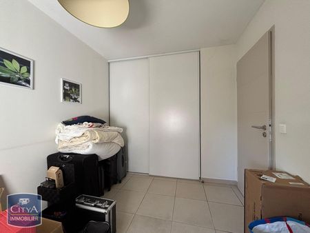 Location Appartement 4 pièces 79m² BOUJAN SUR LIBRON 34760 - Photo 4