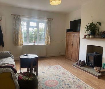 3 bedroom cottage to rent - Photo 2