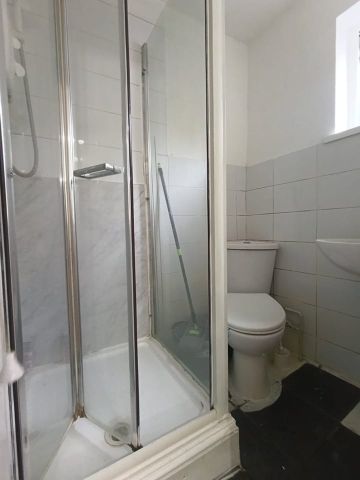 Studio Flat, Hoe St, E17 - Photo 5