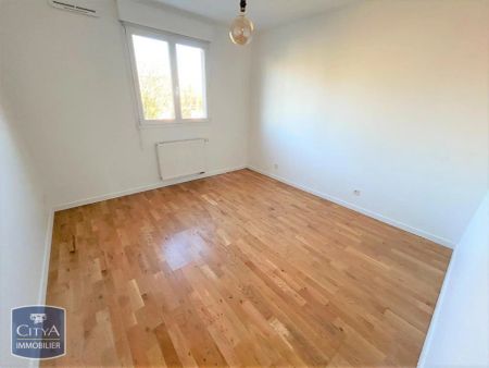 Appartement à louer 4 pièces 91m² - Photo 2