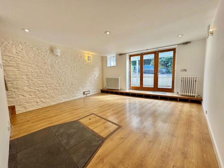 2 bedroom cottage to rent - Photo 2
