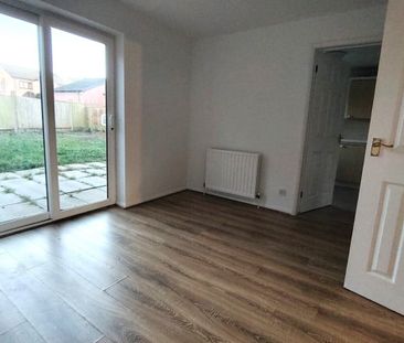 Severn Crescent - Photo 6