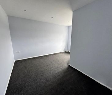 3 bedroom property to rent - Photo 2