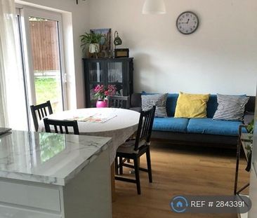 3 bedroom end of terrace house to rent - Photo 1