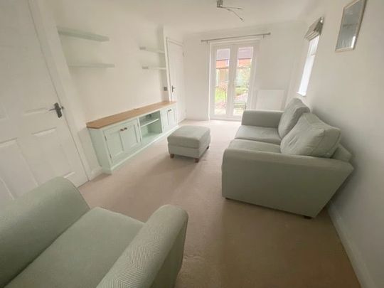 Hobart Crescent - Photo 1