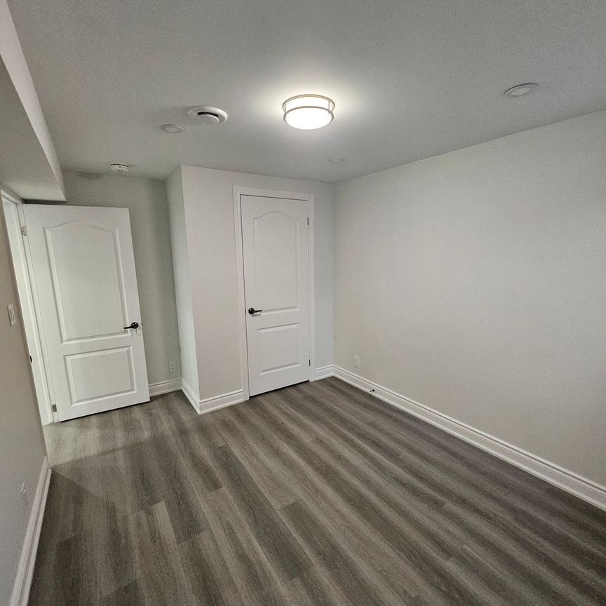 For Lease - 3910 Skyview Street, Mississauga, Ontario - Photo 1