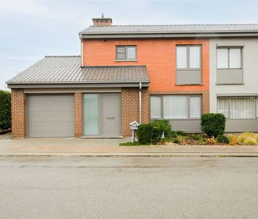 Gezellige gerenoveerde woning in een rustige wijk, met ruime tuin e... - Photo 3