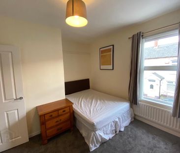 29 Parker Street, Belfast, BT5 4HN - Photo 6