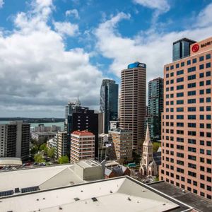 2 Bedrooms, 2 Bathrooms, 2 Carparks Unfurnished - Photo 2