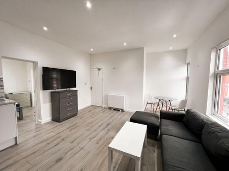 1 bedroom flat to rent - Photo 3
