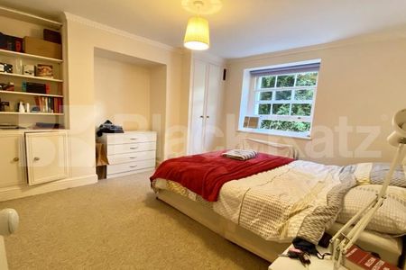 One of the most desirable areas in SE1 - Photo 5