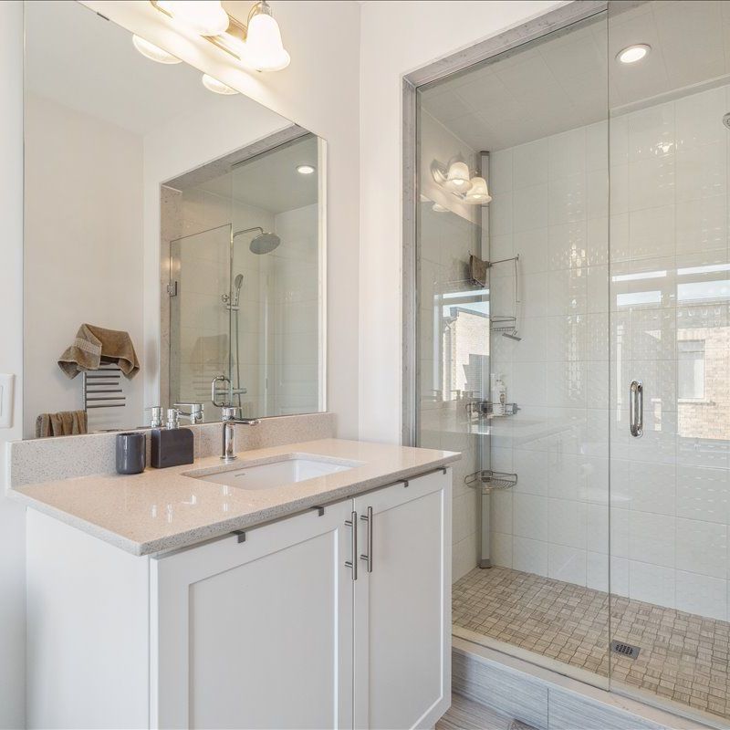 For Lease - 84 Salterton Circle, Vaughan, Ontario - Photo 1