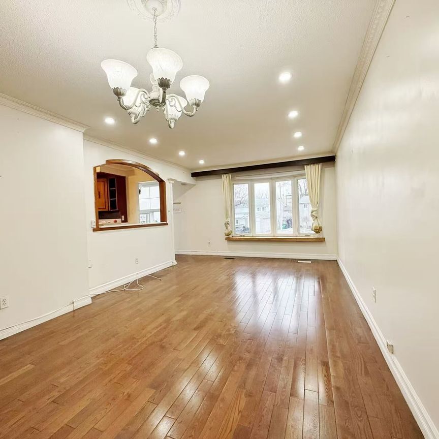 For Lease - 1028 Blairholm Avenue, Mississauga, Ontario - Photo 1