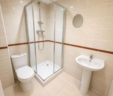 2 bedroom ground floor flat to rent - Photo 6