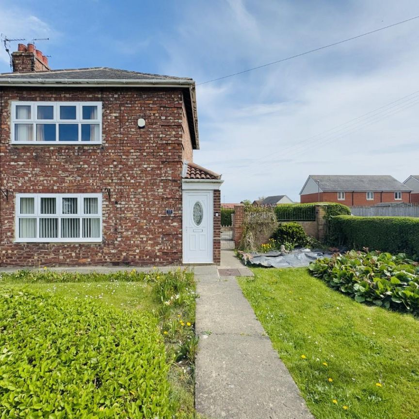 Chatham Gardens, Hartlepool - Photo 1