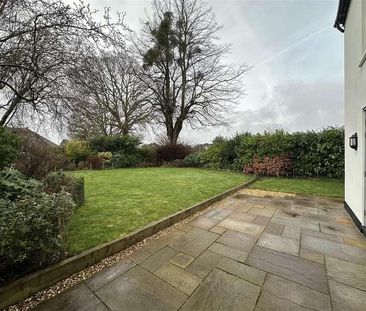Wimborne Road West, Wimborne, BH21 - Photo 1