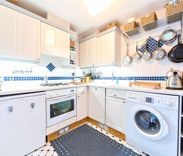 2 bedroom apartment to rent Victory Mews, The Strand, Brighton Mari... - Photo 6