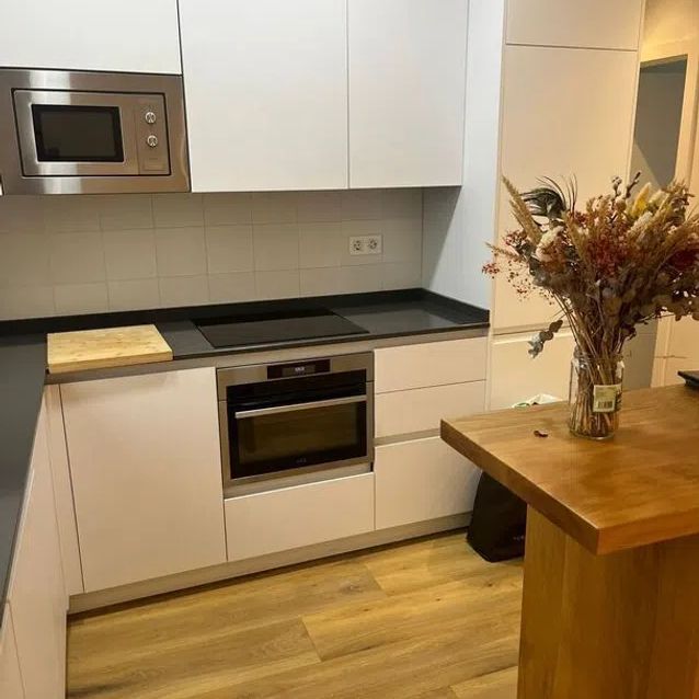 Alquiler de piso en Sabino Arana-Jesuitas - Photo 1