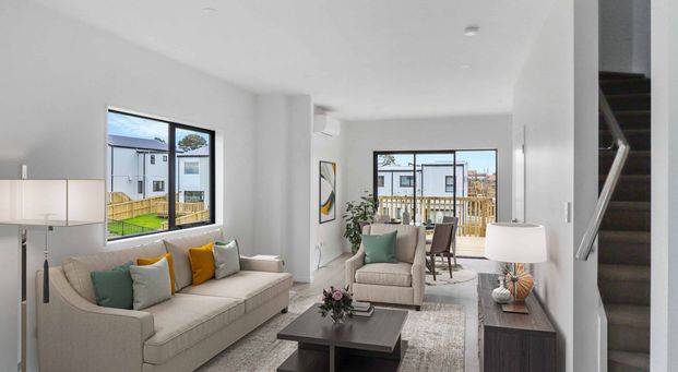 Two storey property in Papakura! - Photo 1