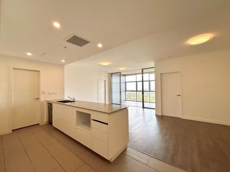 Nearly New Modern Apartment in the Heart of Hurstville - Photo 2