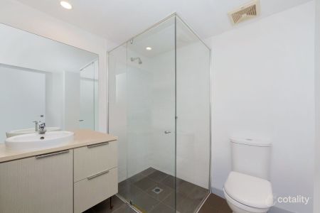 City Living - Photo 5