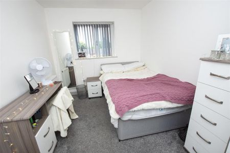 7 bedroom house to rent - Photo 4