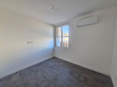 Location Appartement 4 pièces 76m² - Photo 2