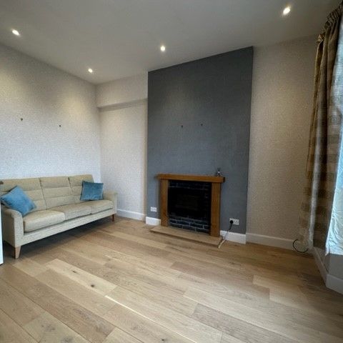 Cupar Road, Guardbridge - Photo 1