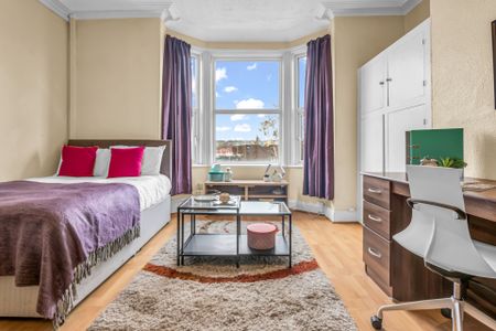 98 Burley Road Leeds - LS3 1JP - Photo 3