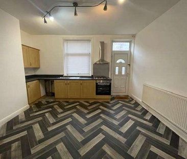 Great Horton Road, Bradford, BD7 - Photo 4