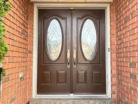 For Lease - 31 Williamson Drive, Ajax, Ontario - Photo 3