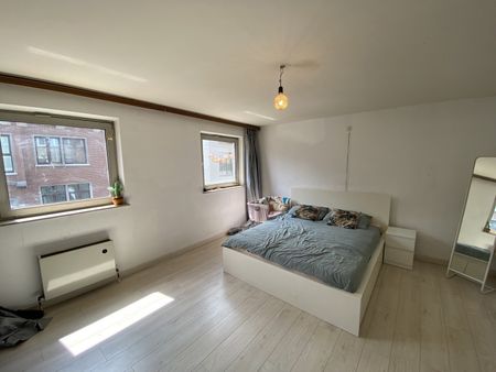 Leuke duplex met 3 slaapkamers in het centrum van Tessenderlo - Photo 4