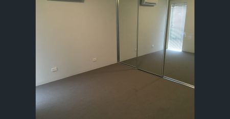 Large Private Family Home - Photo 2