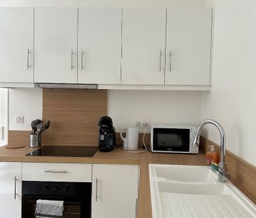Appartement meublé T2 - CENTRE VILLE - Photo 3