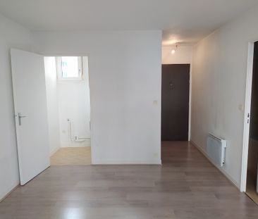 Location Appartement 2 pièces 32m² - Photo 6